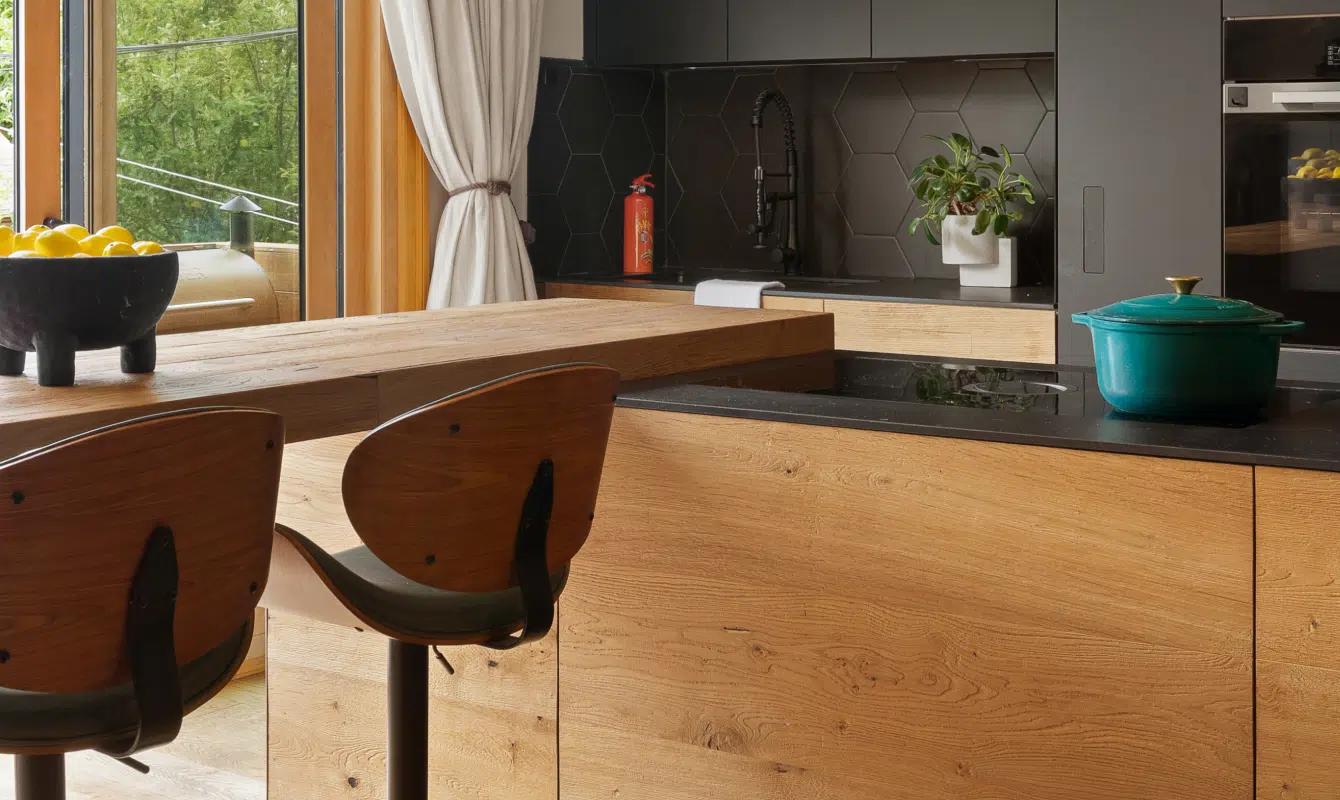 Testa-NYC-179-Kingsland-Avenue-Slider-03