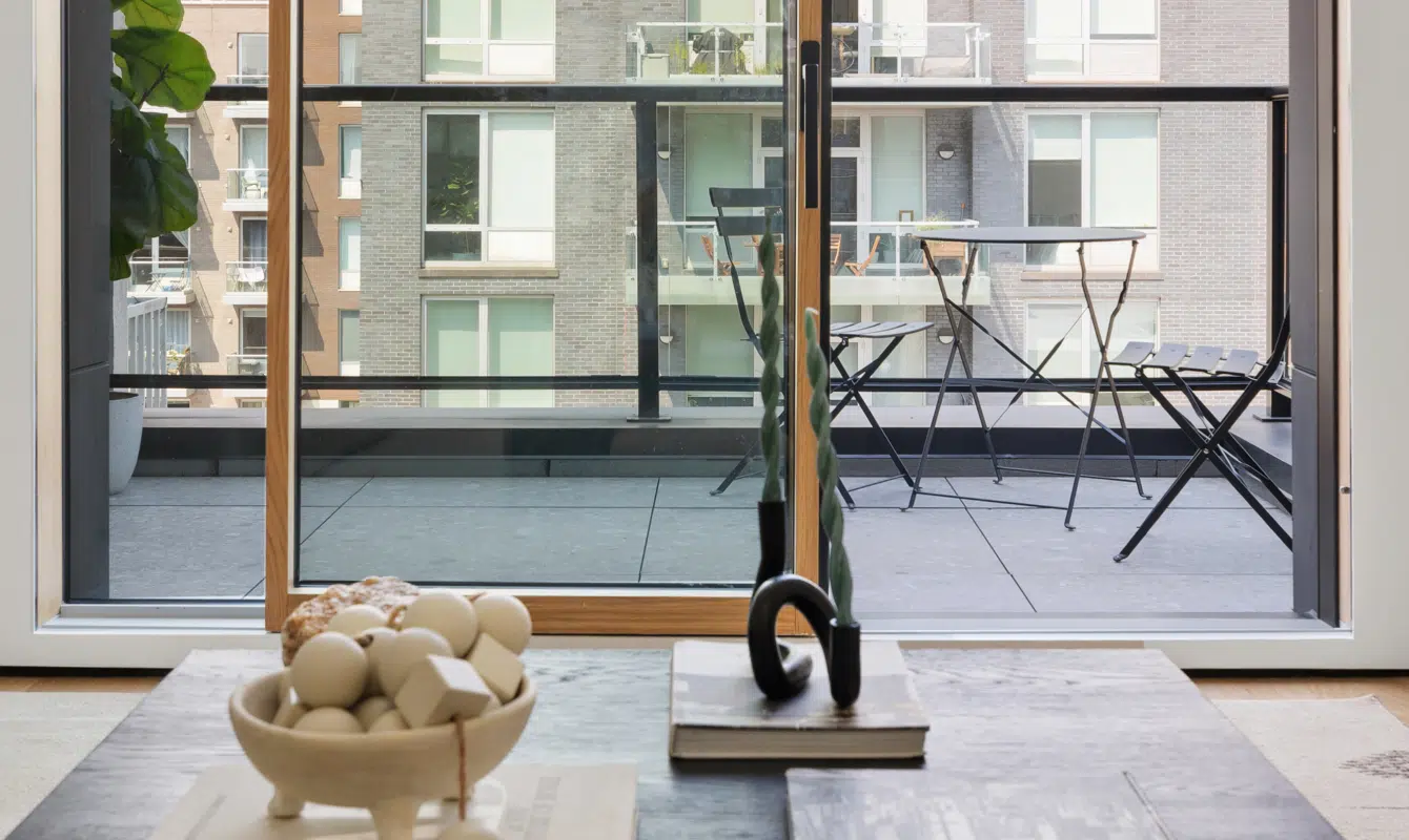 Testa-NYC-RoseBk-Slider-14